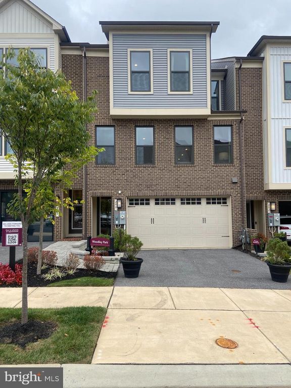 244 HICKORY HOLLOW CT, Cockeysville, MD 21030