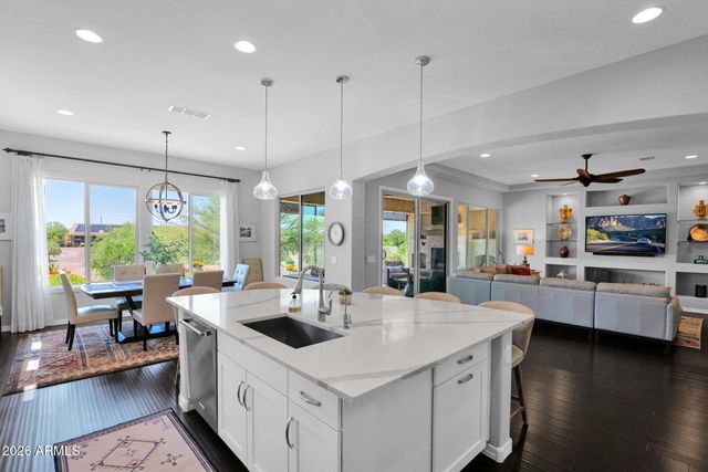 5951 W CACTUS WREN Way, Florence, AZ 85132
