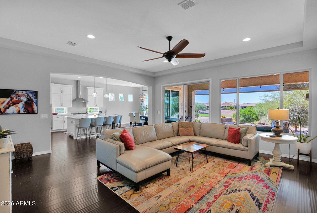 Image 4 of property listing at 5951 W CACTUS WREN Way, Florence, AZ 85132