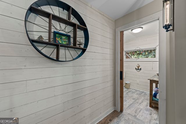 244 Lake View Court, Lavonia, GA 30553