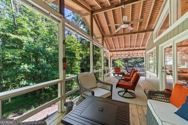 244 Lake View Court, Lavonia, GA 30553