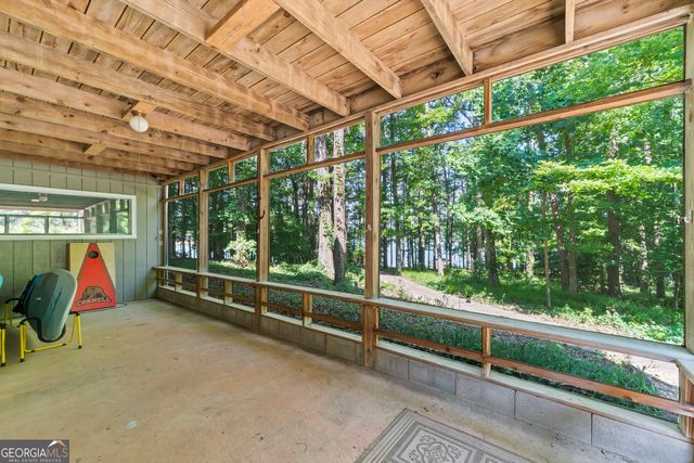 244 Lake View Court, Lavonia, GA 30553