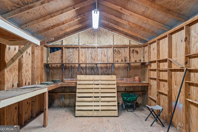 244 Lake View Court, Lavonia, GA 30553