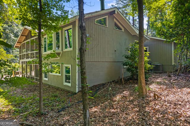 244 Lake View Court, Lavonia, GA 30553