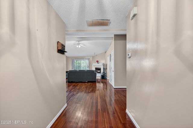 7992 DEWARS Court, Jacksonville, FL 32244