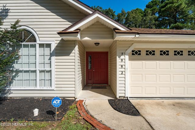 7992 DEWARS Court, Jacksonville, FL 32244