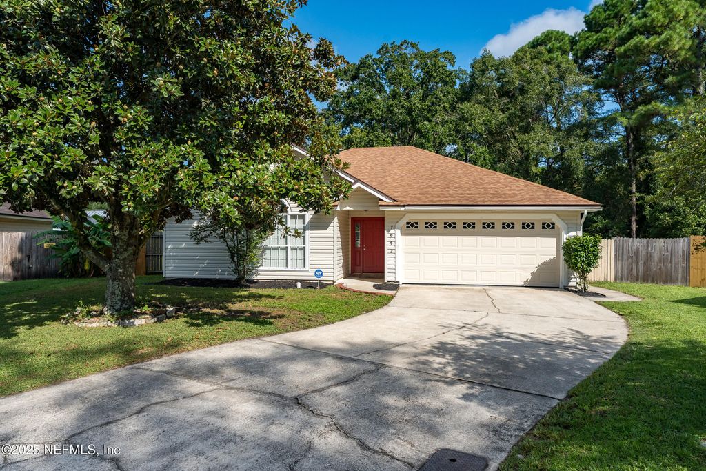 7992 DEWARS Court, Jacksonville, FL 32244