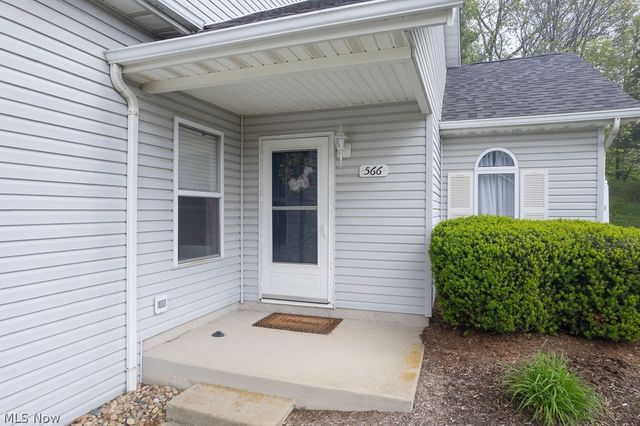 566 Hilltop Terrace, Tallmadge, OH 44278