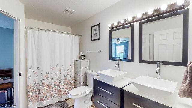 566 Hilltop Terrace, Tallmadge, OH 44278