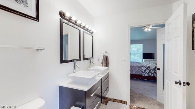 566 Hilltop Terrace, Tallmadge, OH 44278