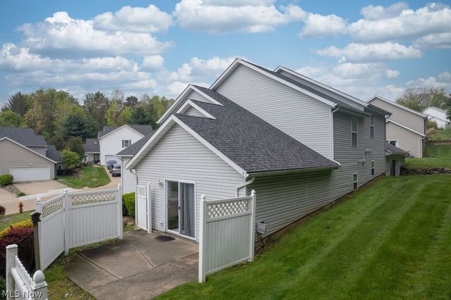 566 Hilltop Terrace, Tallmadge, OH 44278