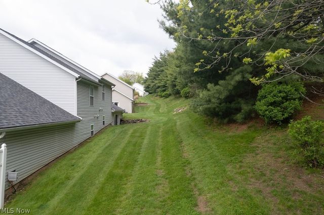 566 Hilltop Terrace, Tallmadge, OH 44278