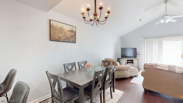 566 Hilltop Terrace, Tallmadge, OH 44278