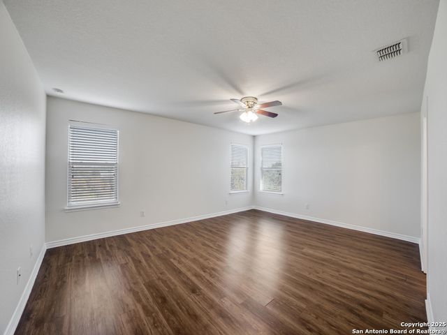 1306 Hummingbird, San Antonio, TX 78245