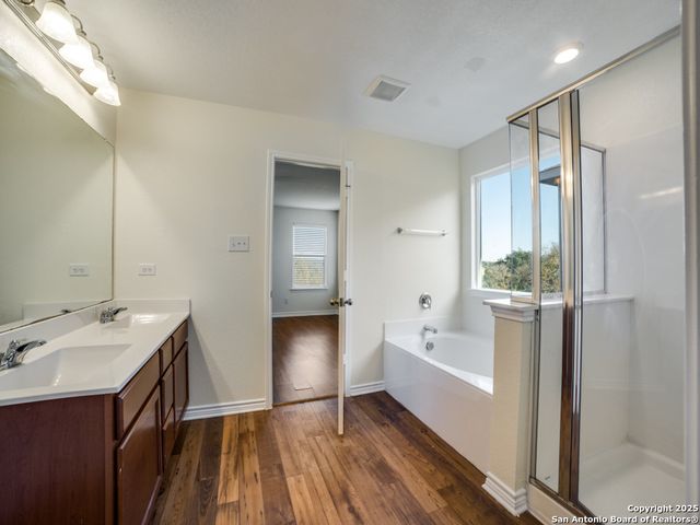 1306 Hummingbird, San Antonio, TX 78245