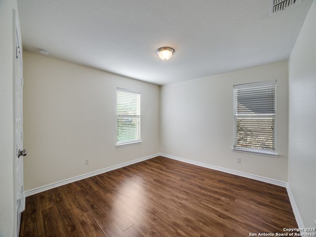 1306 Hummingbird, San Antonio, TX 78245