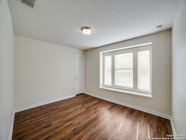 1306 Hummingbird, San Antonio, TX 78245