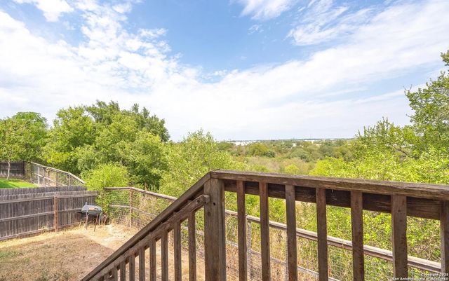 1306 Hummingbird, San Antonio, TX 78245