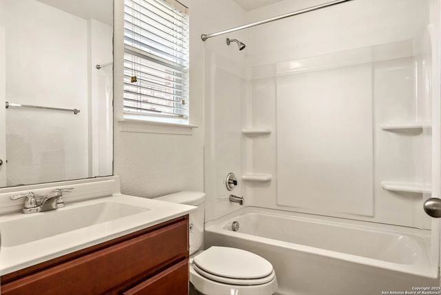 1306 Hummingbird, San Antonio, TX 78245