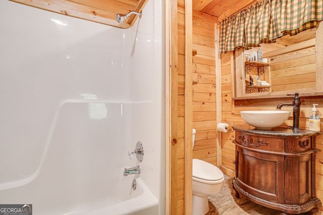 2183 Chimney Mountain Road, Sautee Nacoochee, GA 30571