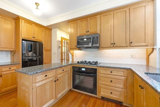 9 Spring Hill Road, Boston, MA 02136