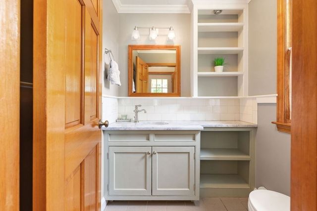 9 Spring Hill Road, Boston, MA 02136