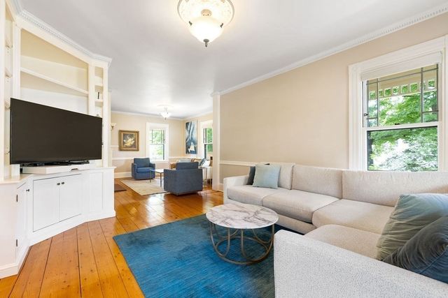 9 Spring Hill Road, Boston, MA 02136