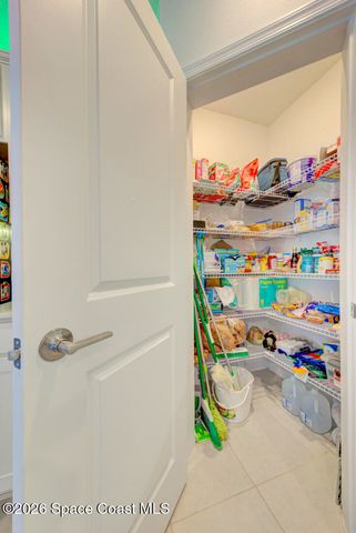 712 Papillon Street SW, Palm Bay, FL 32908