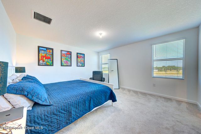 712 Papillon Street SW, Palm Bay, FL 32908