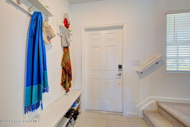 712 Papillon Street SW, Palm Bay, FL 32908
