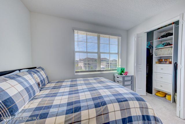 712 Papillon Street SW, Palm Bay, FL 32908