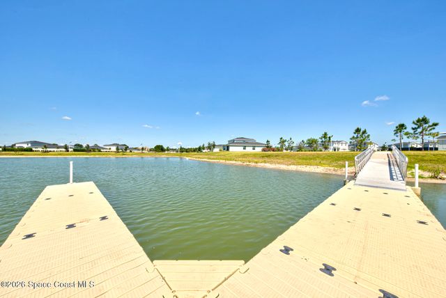 712 Papillon Street SW, Palm Bay, FL 32908