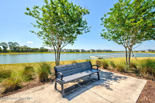 712 Papillon Street SW, Palm Bay, FL 32908