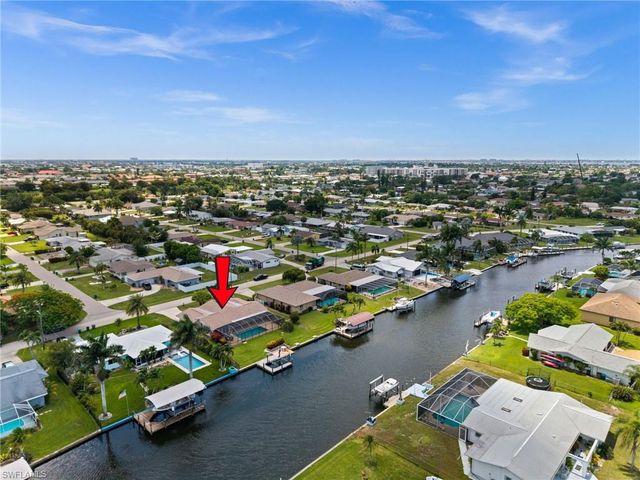 4402 SE 1st PL, Cape Coral, FL 33904