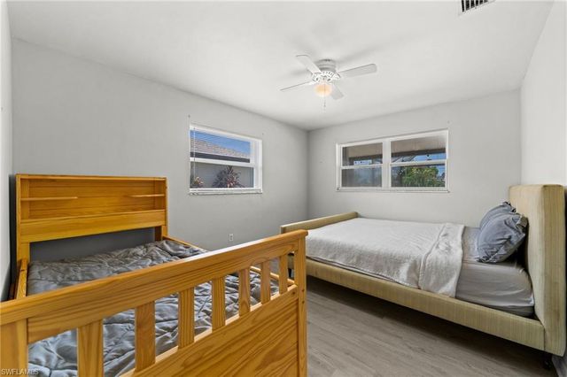 4402 SE 1st PL, Cape Coral, FL 33904