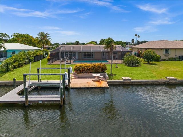 4402 SE 1st PL, Cape Coral, FL 33904