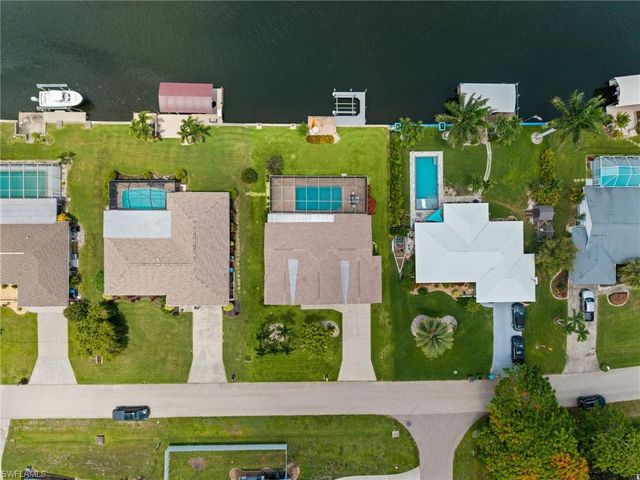 4402 SE 1st PL, Cape Coral, FL 33904
