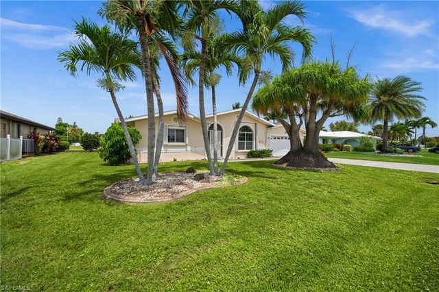 4402 SE 1st PL, Cape Coral, FL 33904