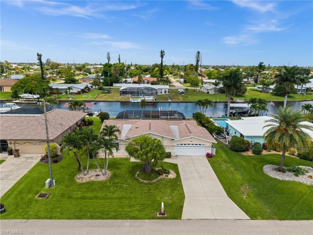 4402 SE 1st PL, Cape Coral, FL 33904