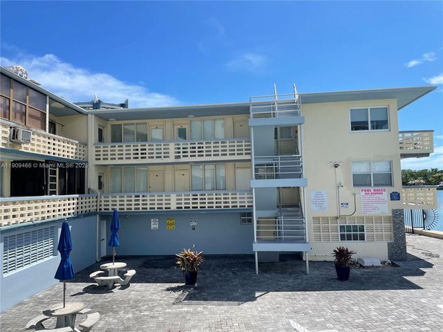 6484 Indian Creek Dr 209, Miami Beach, FL 33141