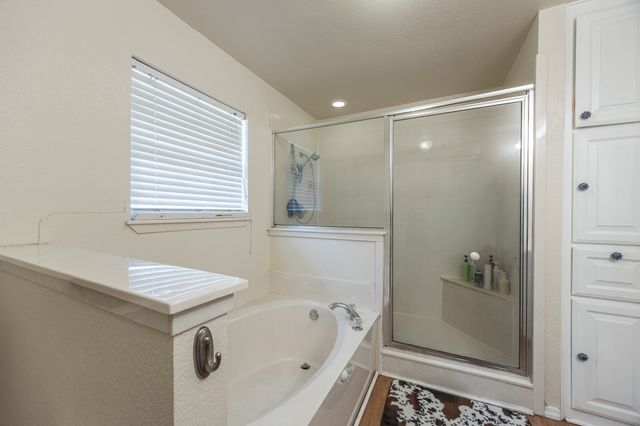 9517 County Road 419, Grandview, TX 76050