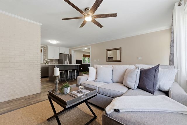 32 Massachusetts Ave., Danvers, MA 01923