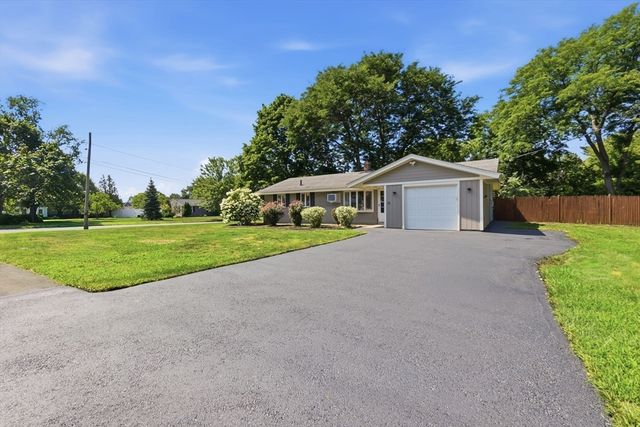 32 Massachusetts Ave., Danvers, MA 01923