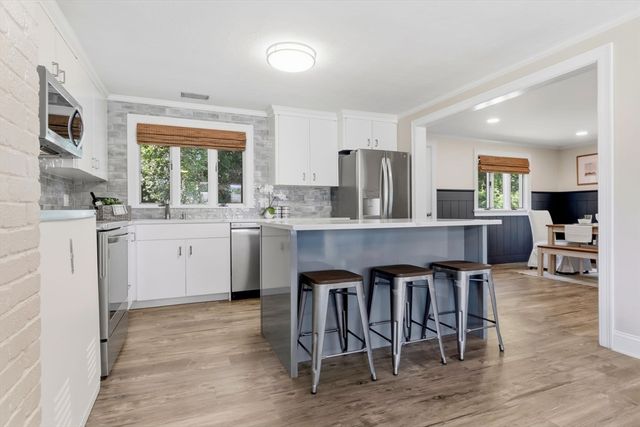 32 Massachusetts Ave., Danvers, MA 01923