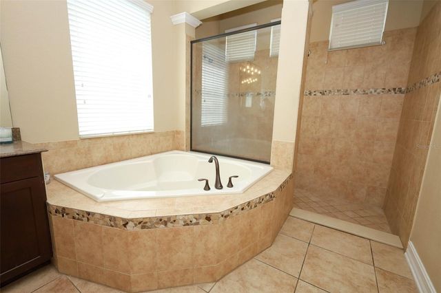 3956 ISLE VISTA AVENUE, Belle Isle, FL 32812