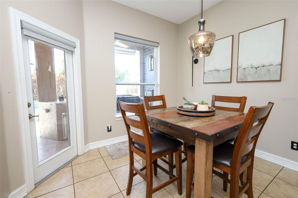 Image 17 of property listing at 3956 ISLE VISTA AVENUE, Belle Isle, FL 32812