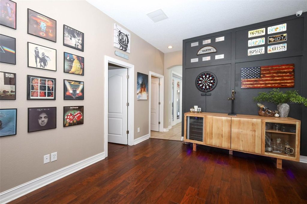 Image 27 of property listing at 3956 ISLE VISTA AVENUE, Belle Isle, FL 32812