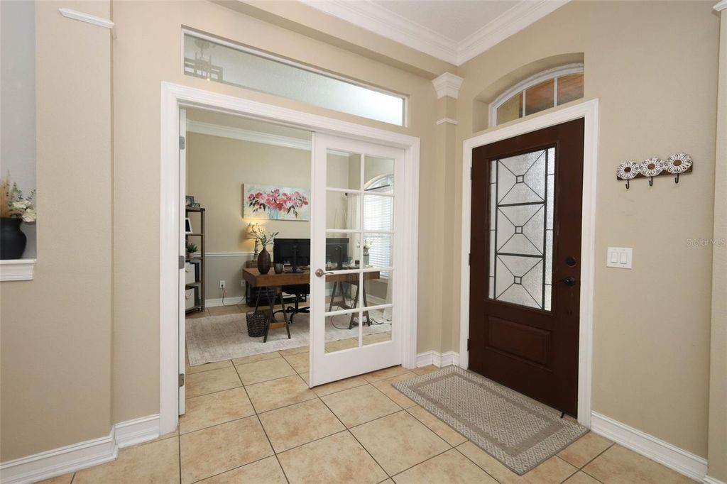 Image 5 of property listing at 3956 ISLE VISTA AVENUE, Belle Isle, FL 32812
