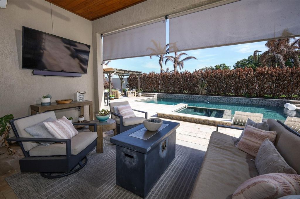 Image 41 of property listing at 3956 ISLE VISTA AVENUE, Belle Isle, FL 32812