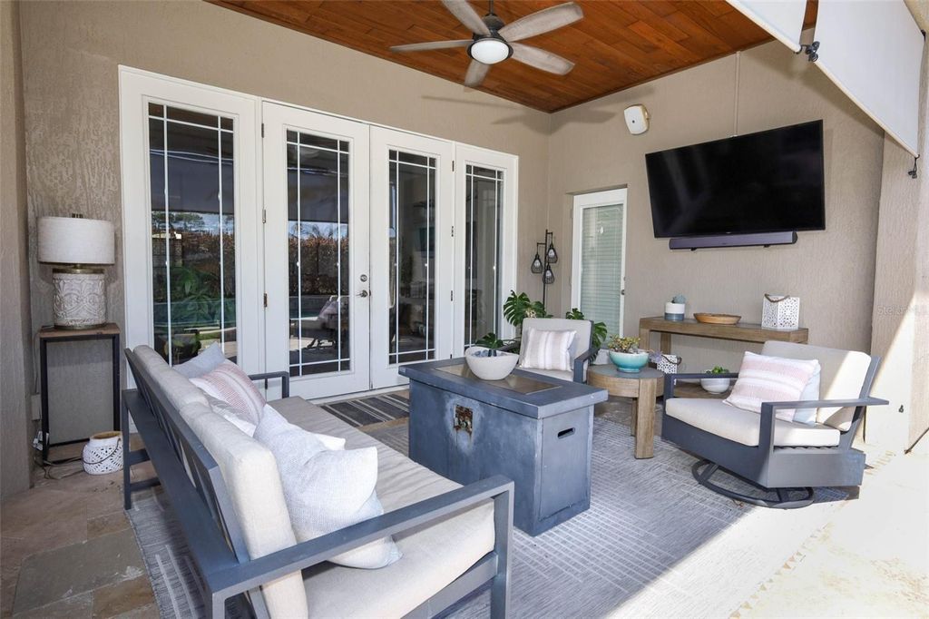 Image 42 of property listing at 3956 ISLE VISTA AVENUE, Belle Isle, FL 32812